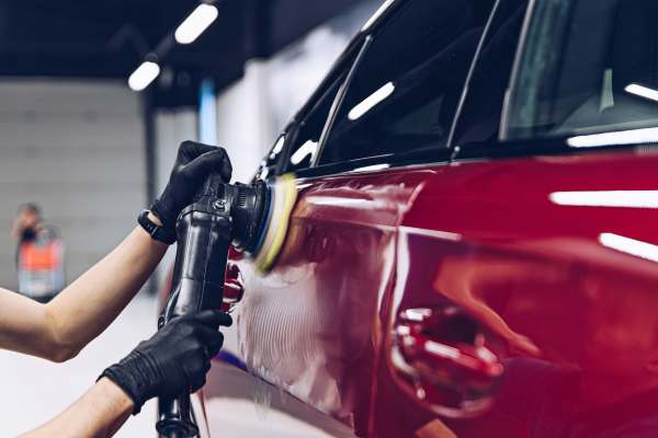 Dicas de Proteção da Pintura do Carro: Como Manter o Seu Veículo Impecável por Mais Tempo