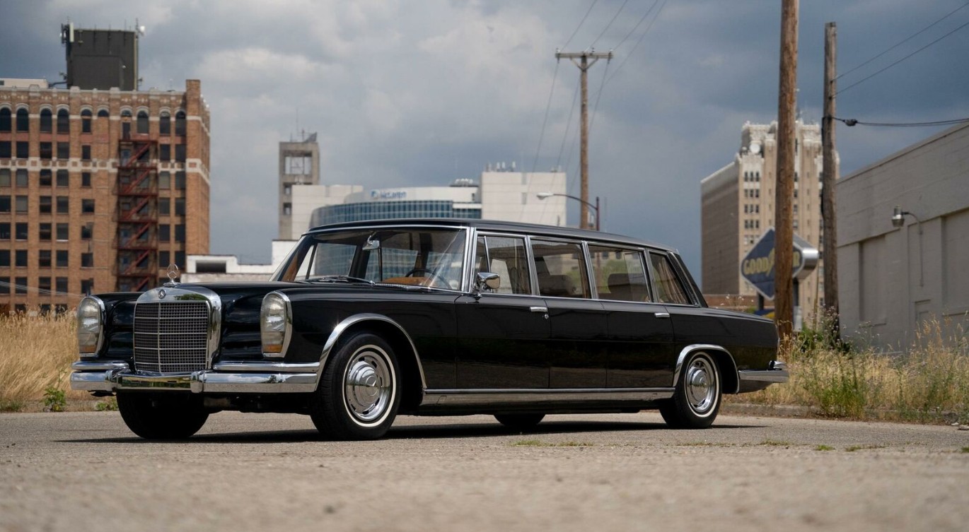 Top 10 Carros Presidenciais: Luxo, Segurança e Potência para Chefes de Estado